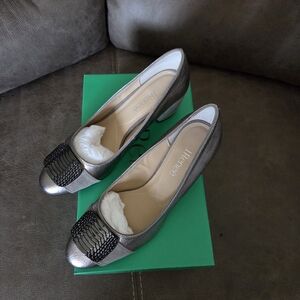 J.Renee Metallic Silver and Black Heels